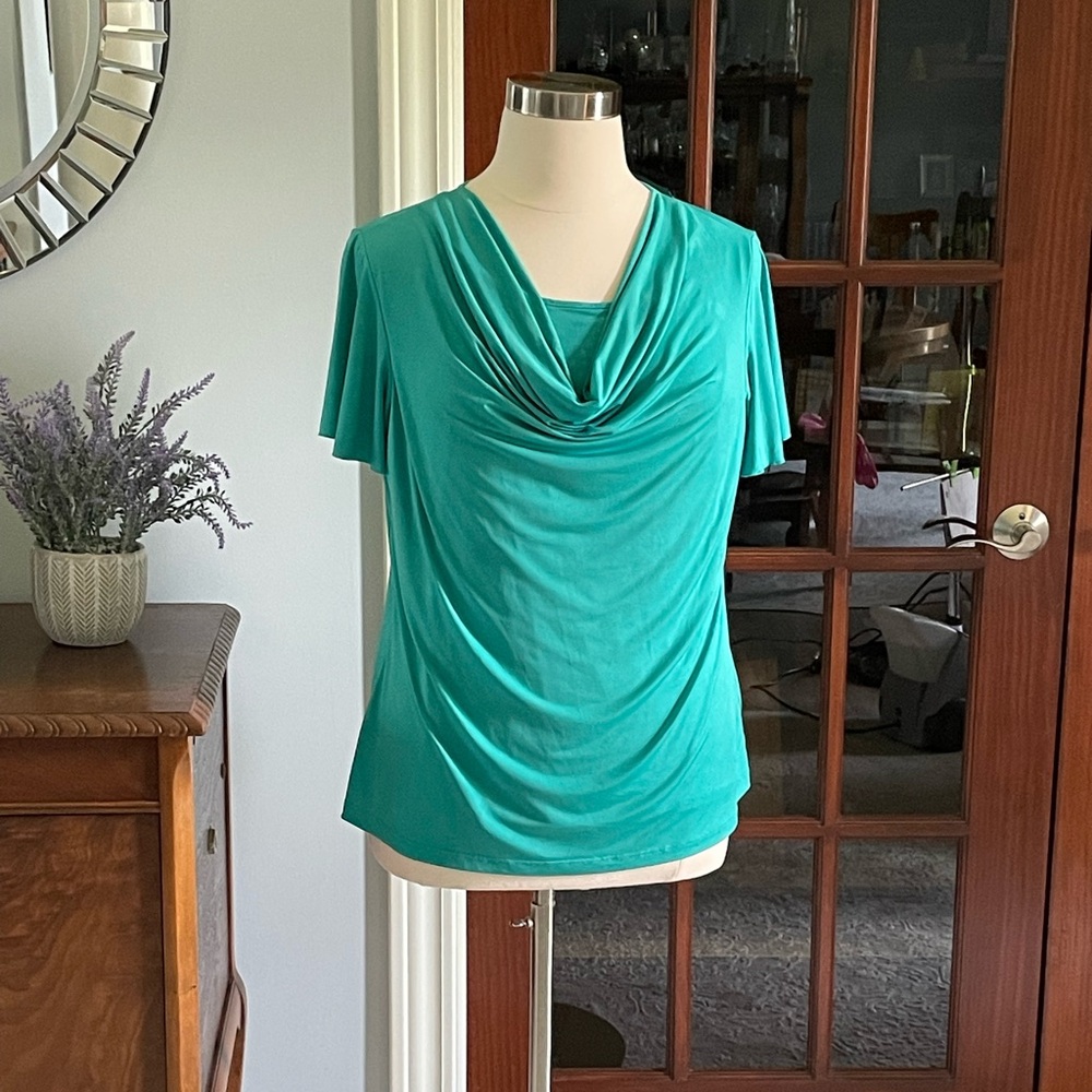 Women’s Plus Size Tops